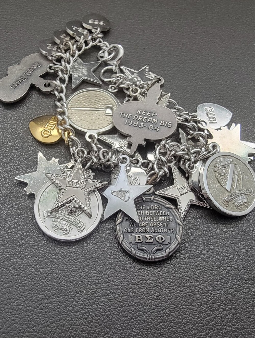 Vintage Beta Sigma Phi BΣΦ Charm Bracelet Sorority Convention Stars